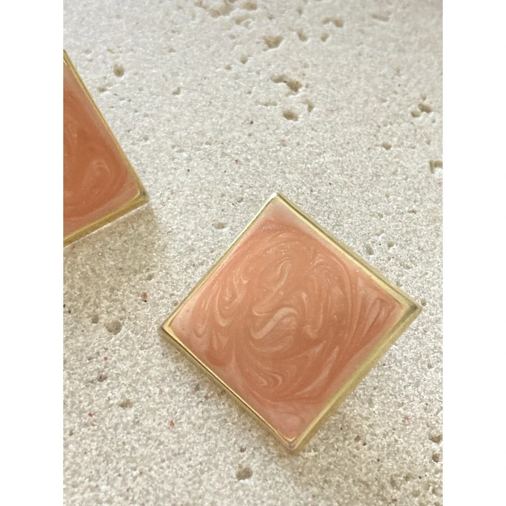 Square Blush Pink Marbled Enamel Stud‎ Earrings Gold Tone Geometric Retro Bold